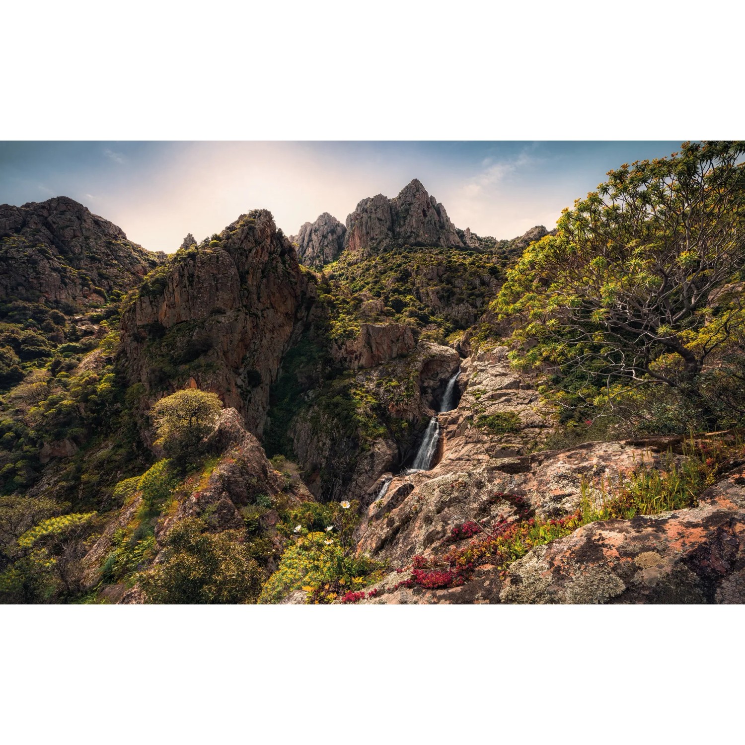 E-shop Komar Vliesová fototapeta Rainbow Lands 450 x 280 cm