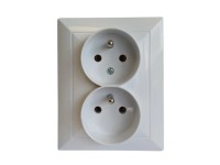 Zásuvka dvojitá Pola, biela