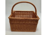 Košík prútený štvorhranný 40 x 28 x 23 cm