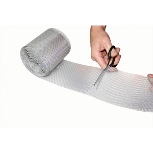 Sarei viacúčelová mriežka 120 mm, strieborný ventilačný profil strihaný nožnicami.