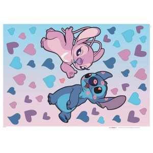 Komar Deko-Sticker Stitch in Love so Stitchom a Angel pred srdiečkami ako dekorácia na stenu.
