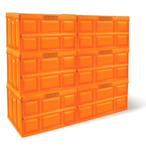 Naskladané oranžové skladacie boxy OBI, 46 l, ideálne na úsporné skladovanie.