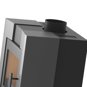 Detail kachlí: Horný pohľad s pripojením dymovodu a vetracími otvormi.
