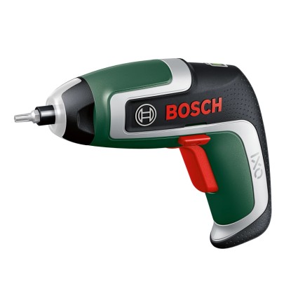 Akumulátorový skrutkovač Bosch IXO 7 v sade, zeleno-čierny, s bitom. Kompaktný skrutkovač pre domácich majstrov.