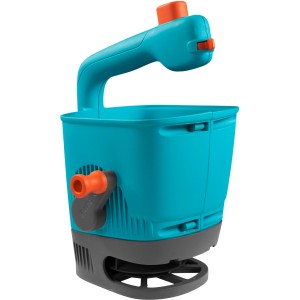 Ručný rozmetávač Gardena M na rozmetanie semien, hnojív a posypovej soli. Praktický rozmetávač v tyrkysovej a sivej farbe.