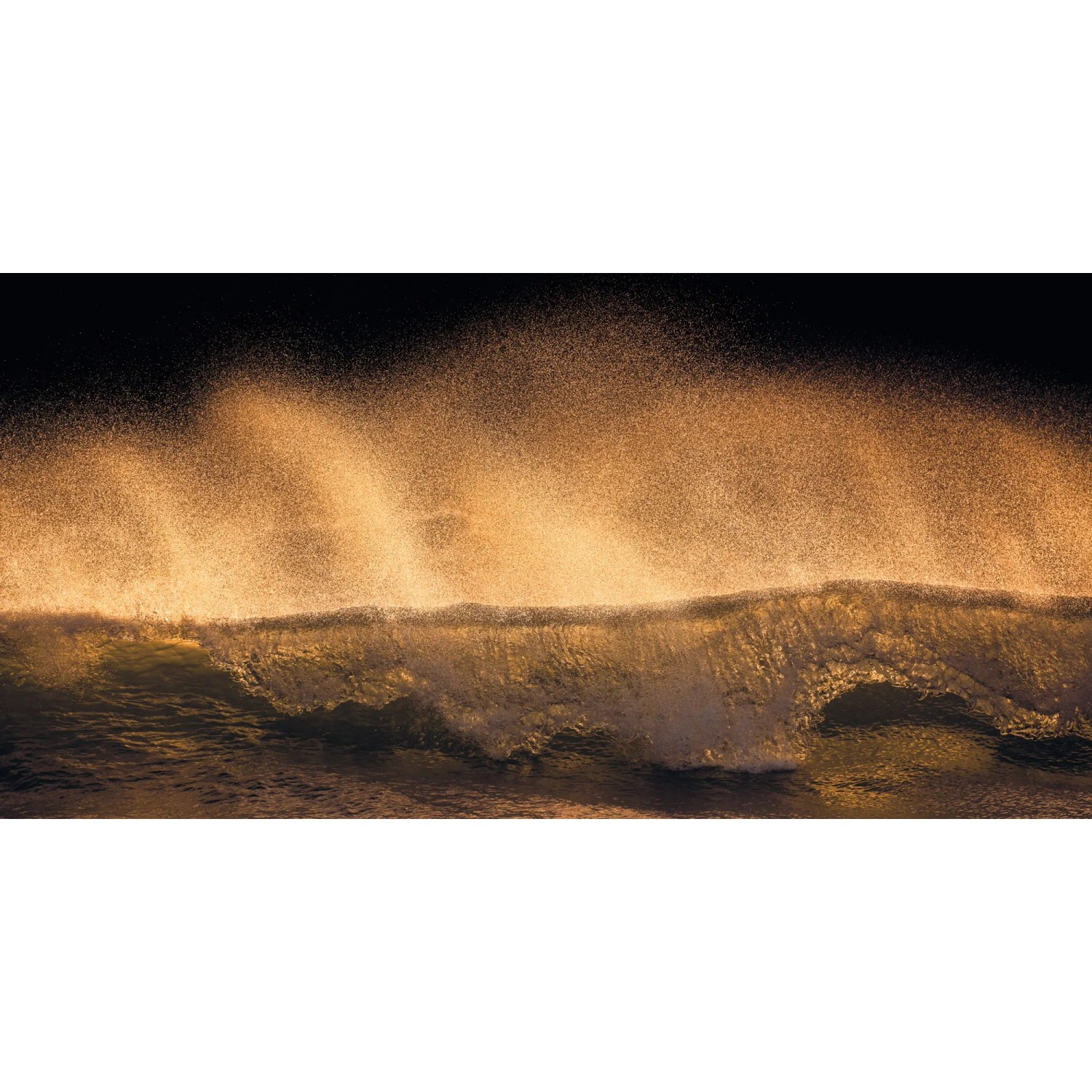 E-shop Komar Vliesová fototapeta Golden Wave 200 x 100 cm