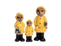 DRAGIMEX Záhradná dekorácia surikata v pláštenke z keramiky 15 cm