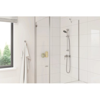 Sprchová batéria Grohe QuickFix Start na montáž na stenu v sprche so sprchovou zástenou.