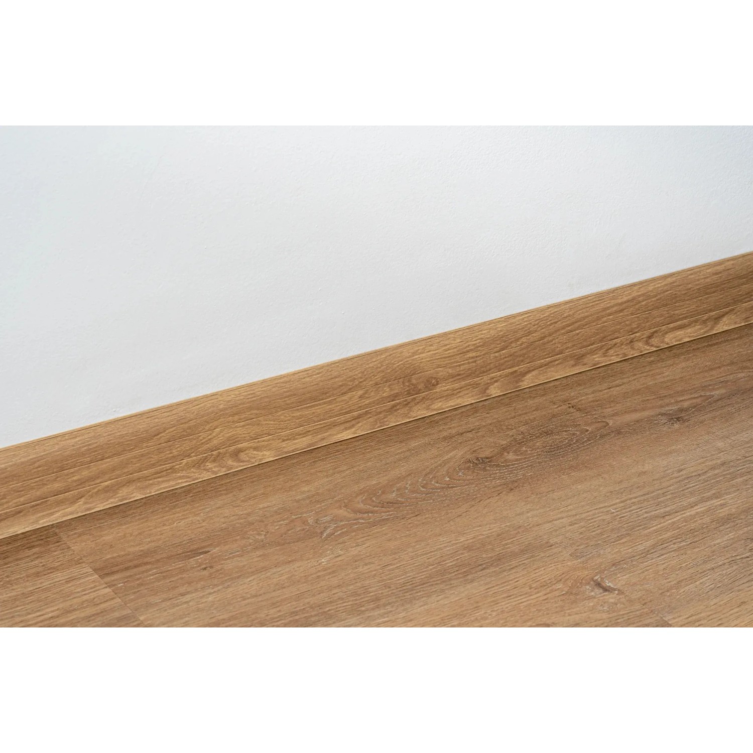 E-shop Egibi Soklová lišta PVC nr. 181 Victoria 22 x 2500 mm