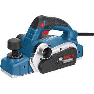 Modrý elektrický hoblík Bosch na hobľovacie práce. Hobľovanie a frézovanie pre domácich majstrov.