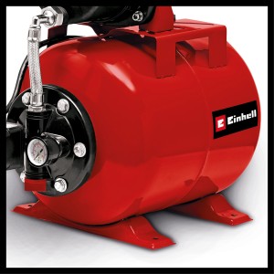 Einhell GC-WW 6839 domáca vodáreň, červené čerpadlo s manometrom a oceľovou nádržou.